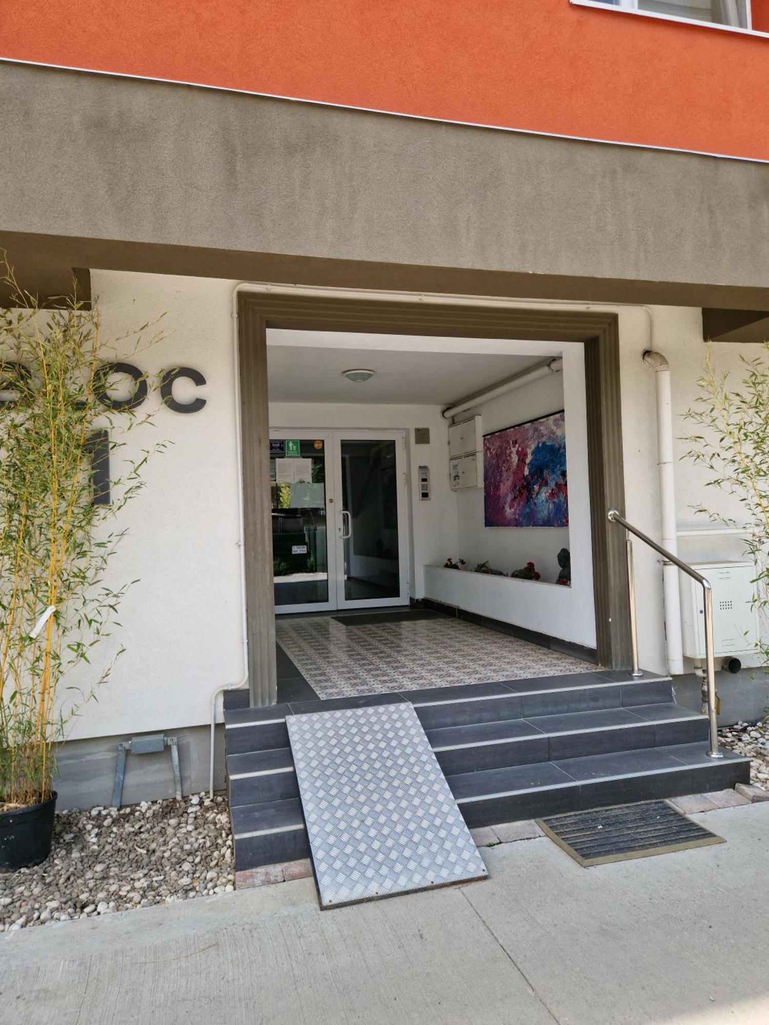 Apartament In Otopeni Εξωτερικό φωτογραφία